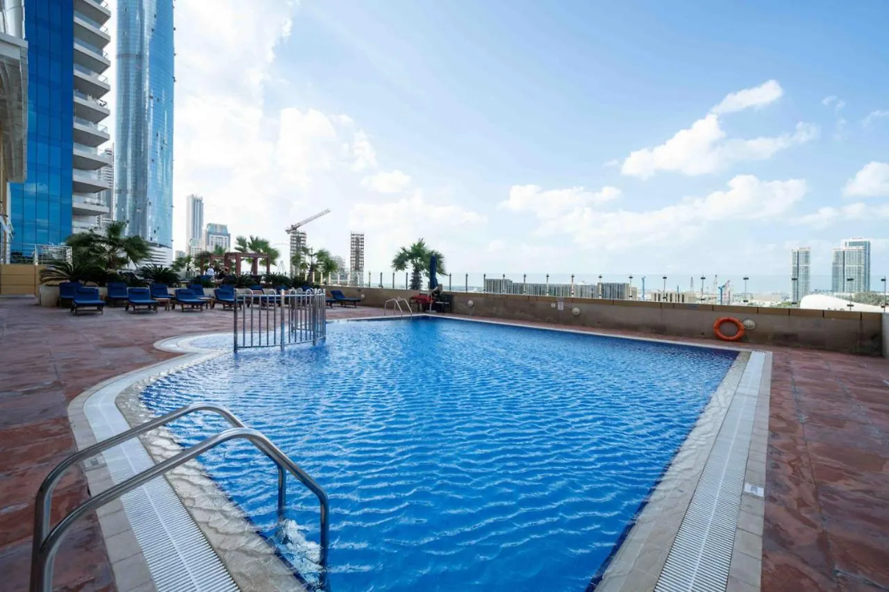 Upgraded Stylish Living With Private Steam Room Dubai