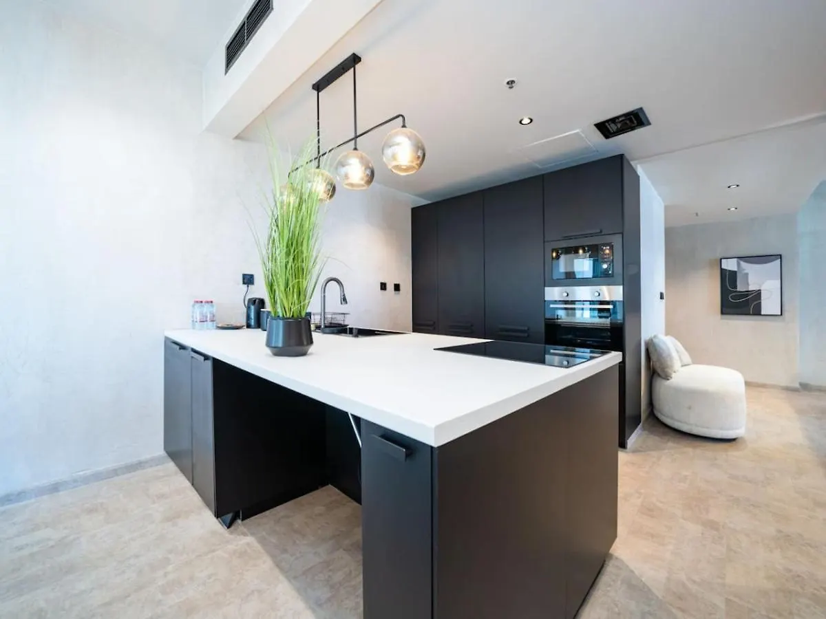 아파트 Upgraded Stylish Living With Private Steam Room 두바이 아랍에미리트